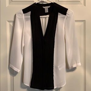 Black and white HM blouse